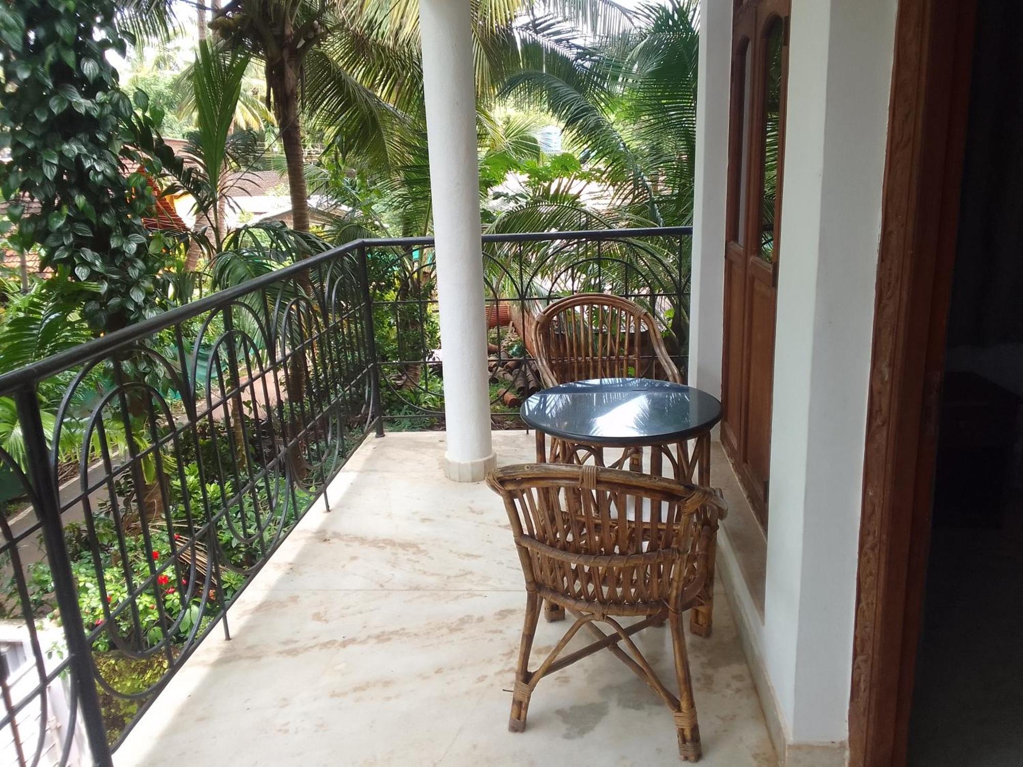 Peaceful Rooms At Pande Residency Patnem Beach Kültér fotó